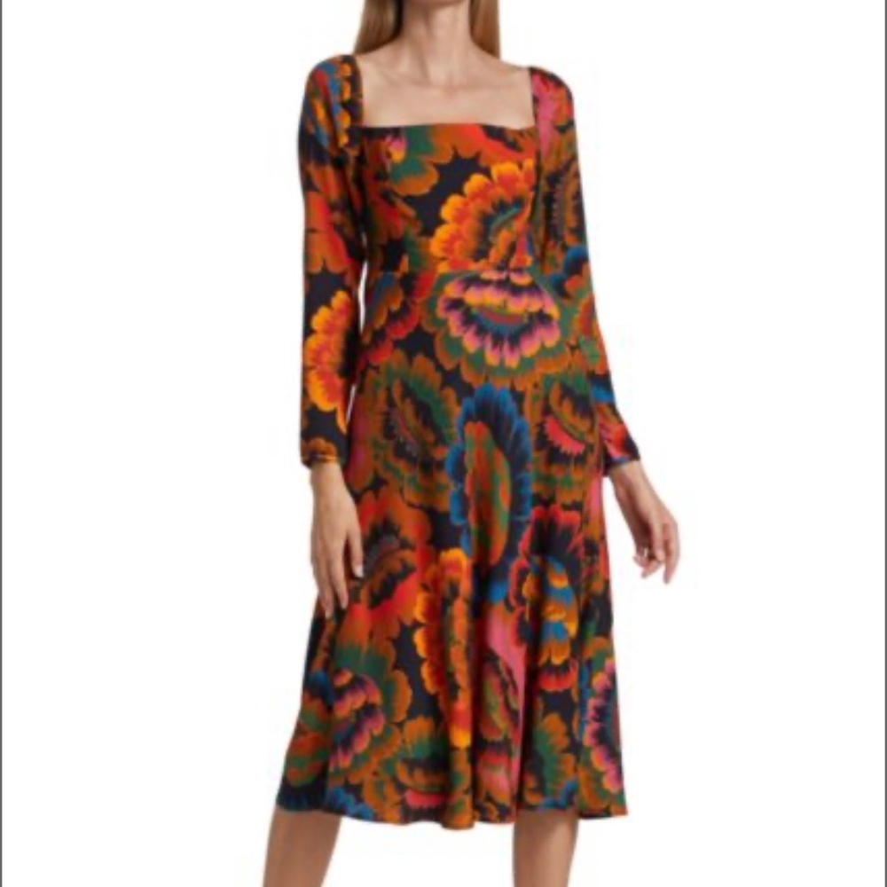 NWT FARM RIO Colorful flowers midi dress.  Size XS